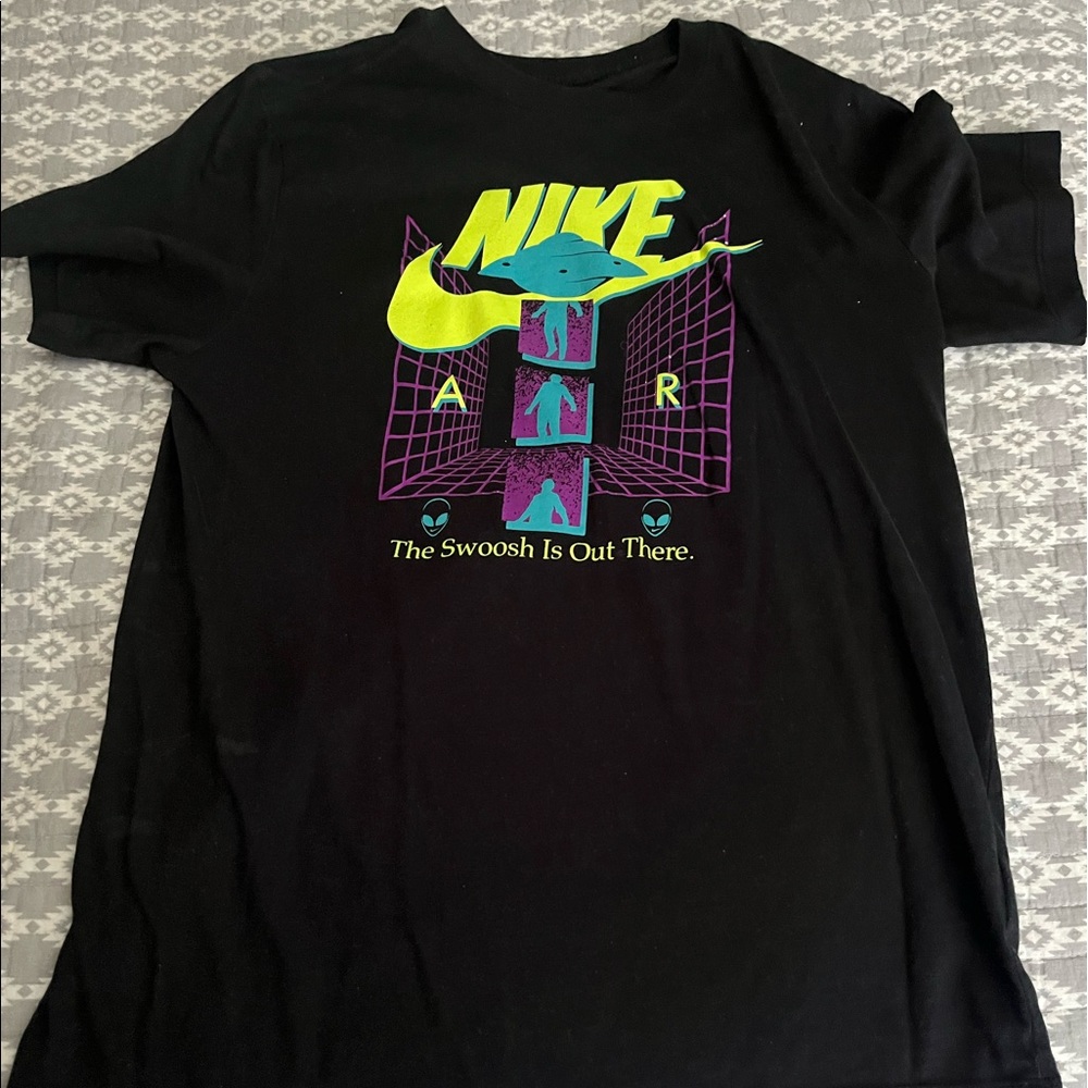 Black Nike Tee Size M